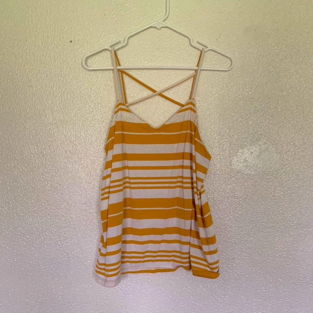 Fun summer tank 50% off ☀️